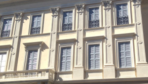 ea si occupa di rinnovo serramenti milano. Qui il risultato del lavoro alla Villa d'Este di Cernobbio